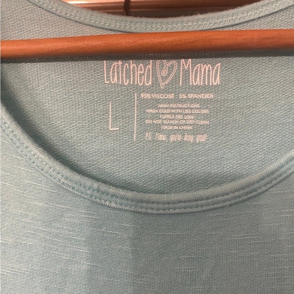 Tank latched mama - Picture 2 of 3